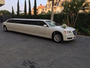 كرايسلر C300 ليموزين