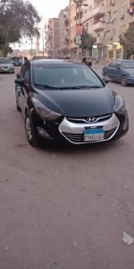 هيونداي إلنترا