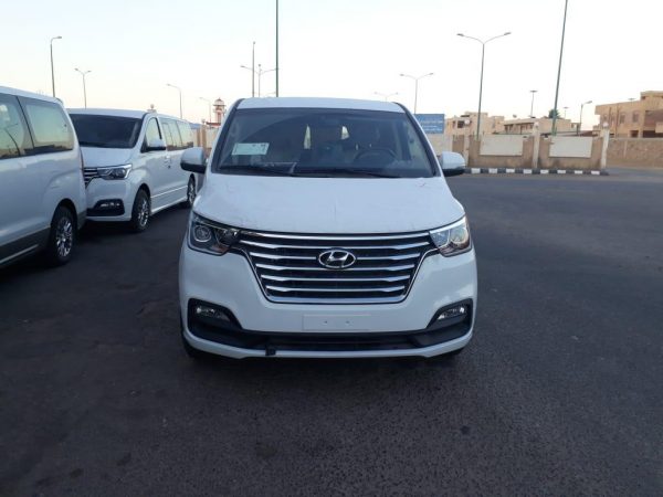 هيونداي H1