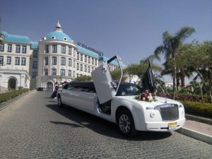 كرايسلر C300 ليموزين