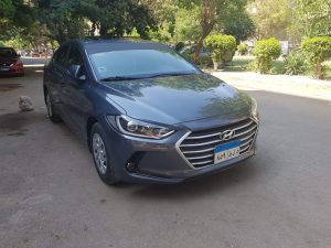 هيونداي إلنترا
