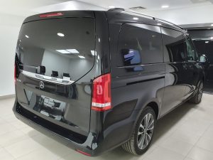 مرسيدس فيانو V250