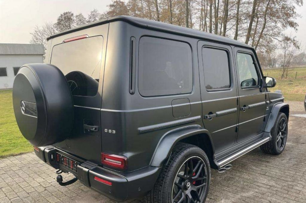 تاجير احدث مرسيدس G . Class ٢٠٢١ ونسان بترول.  Almuntahalimo باقل وارخص الاسعار مصر