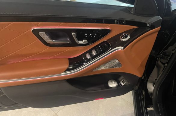 ليموزين لجولات المدينة