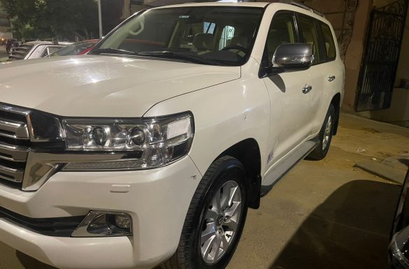 رحلات يوم واحد بسيارة خاصة