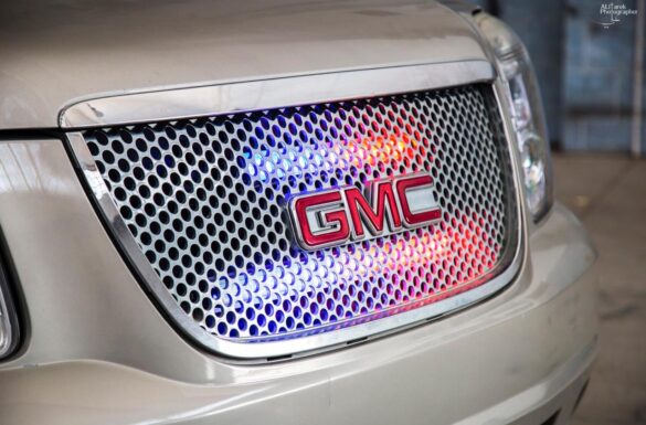 سيارات فاخرة للإيجار اليومي